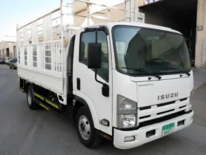 pickup truck hire in Al Satwa